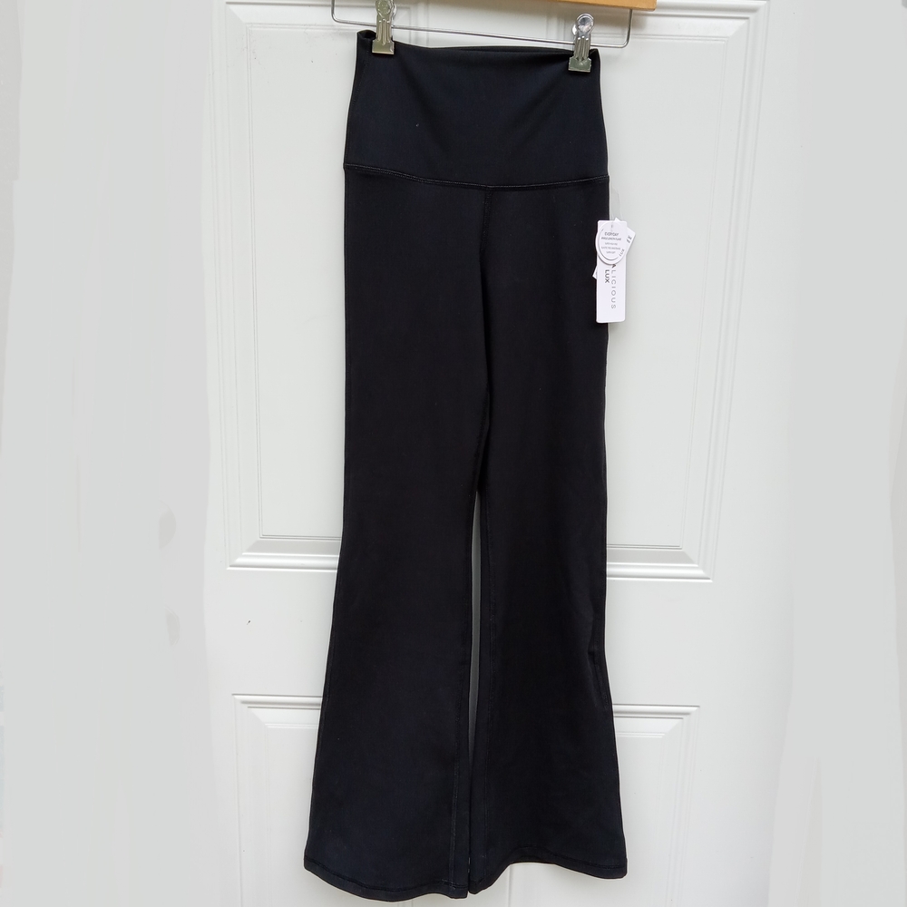 Yogalicious Lux Black Super High Rise Flare Yoga Pants Size XS NWT